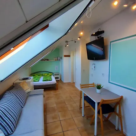 Auszeit Im Gruenen - Ferienwohnung